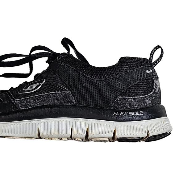 Skechers Womens Sz 7.5 Ultra-Light Flex Soles Black Sneakers Memory Foam - Picture 13 of 13